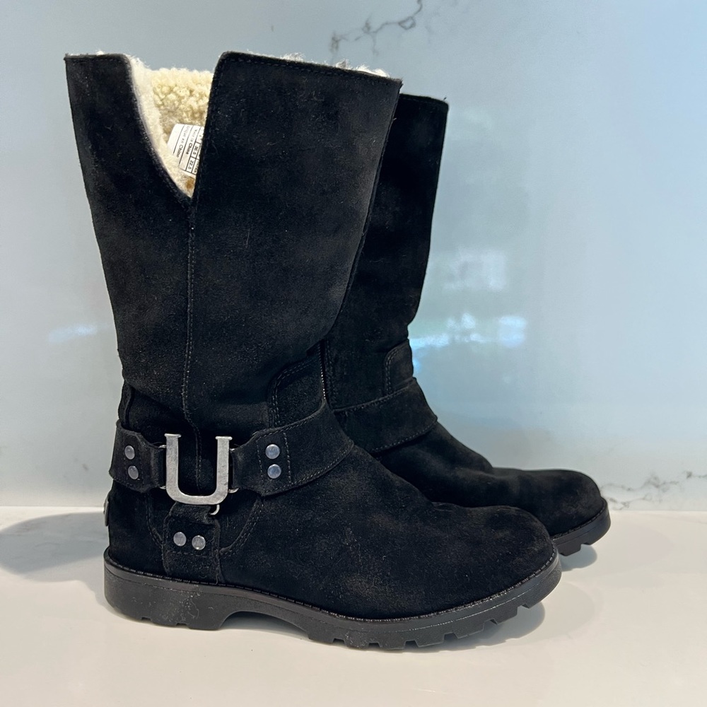 COPY - UGG Barlow black calf height boots